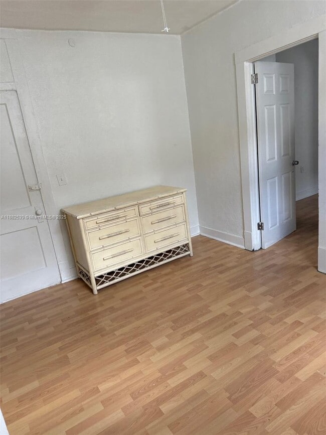 Photo - 5 N Federal Hwy Unidad 1