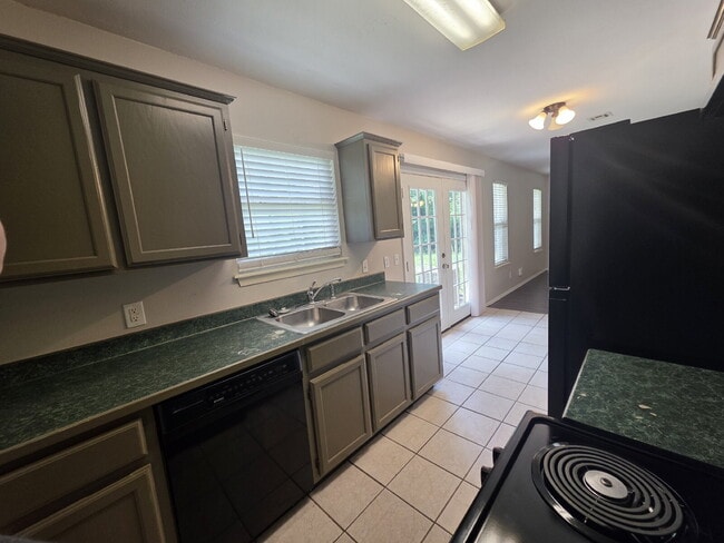 Photo - 38 Burnett Cir