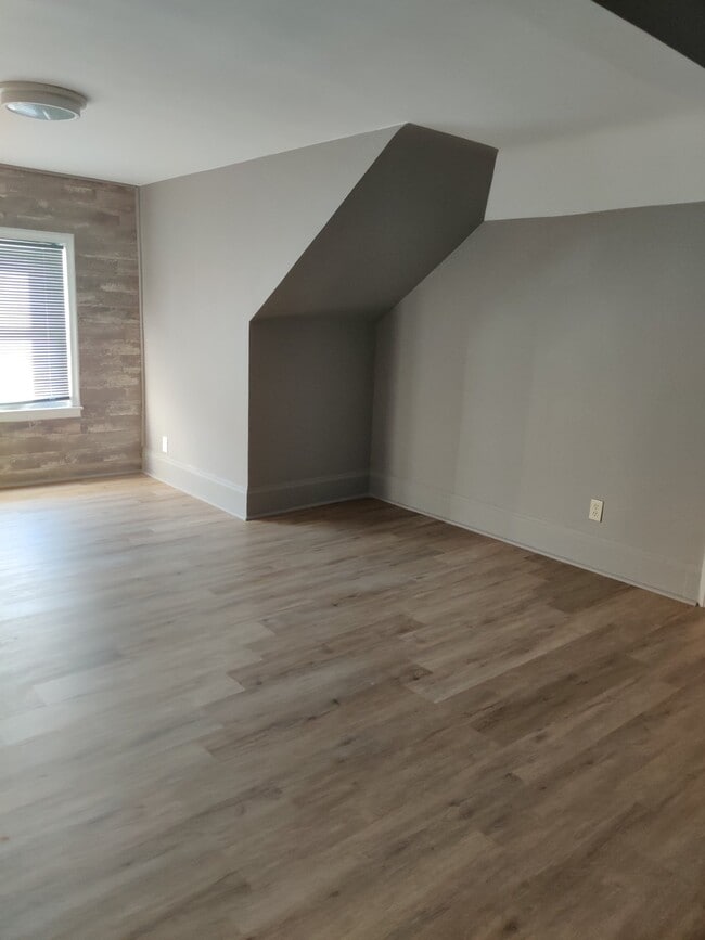 Photo - 205 N Normal St