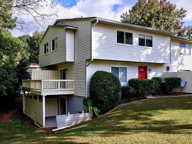 Photo - 3874 Mulkey Cir SW