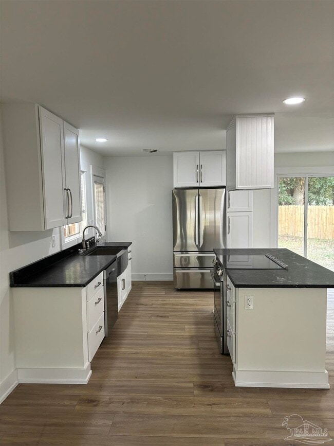 Photo - 3600 Forest Glen Dr