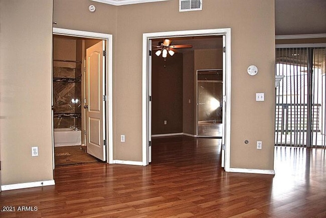 Photo - 1701 E Colter St Unit 474