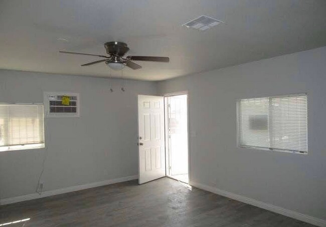 Photo - 5930 Cassedy Ln Unit A