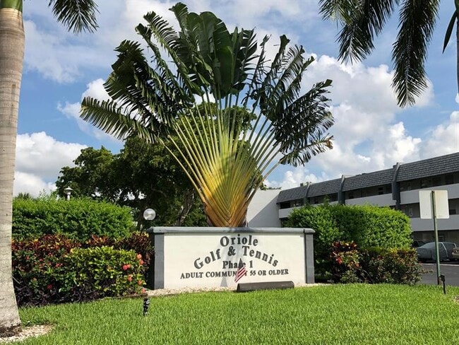Building Photo - 7797 Golf Cir Dr Unit 206 Rental