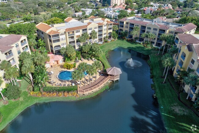 Building Photo - 700 Uno Lago Dr Unit 202 Rental