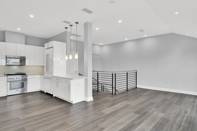 Photo - 771-781 Harrison Ave Unit PH-7