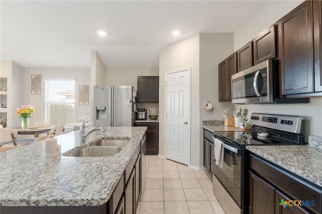 Photo - 5105 Natalia Rd