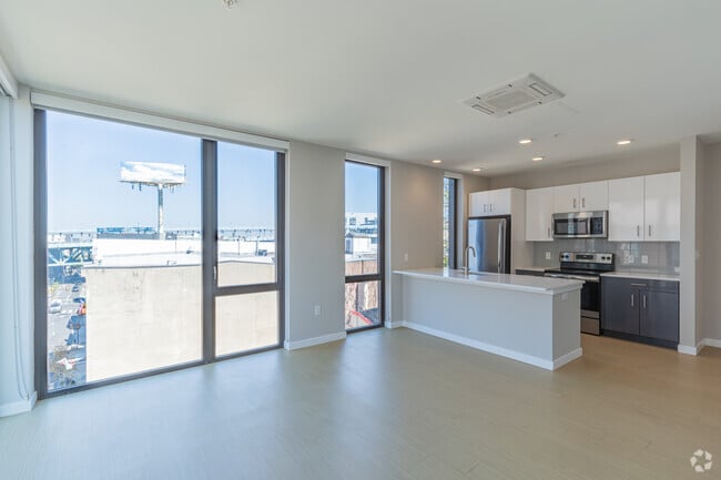 2 BR, 2 BA - 1013SF - Living Room