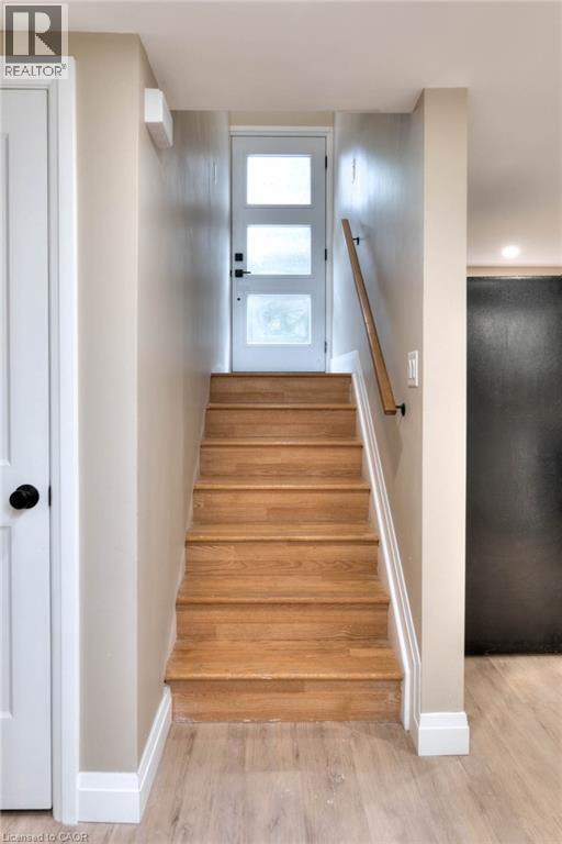 Photo - 170 Wheatfield Crescent