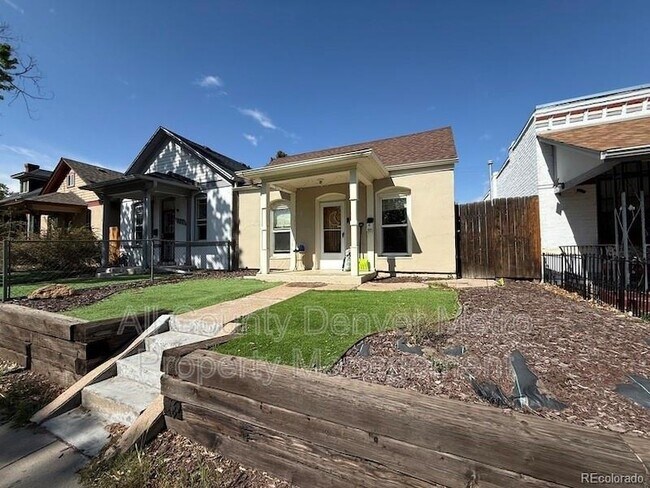831 Elati St