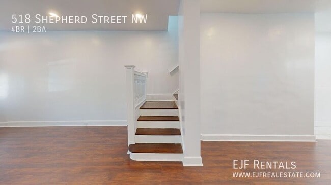 Photo - 518 Shepherd St NW