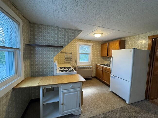 Photo - 265 Bank Street Extension