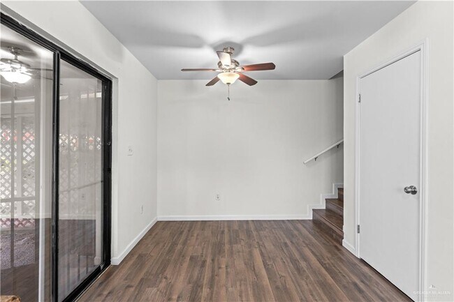 Photo - 14 N 7th St