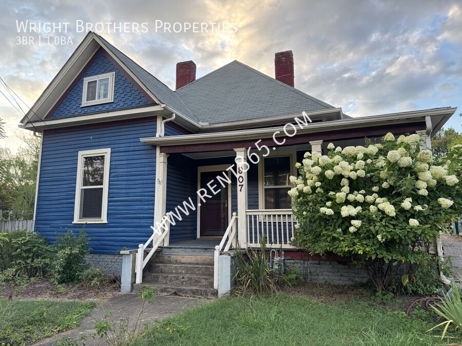 Photo - 907 Sevier Ave House