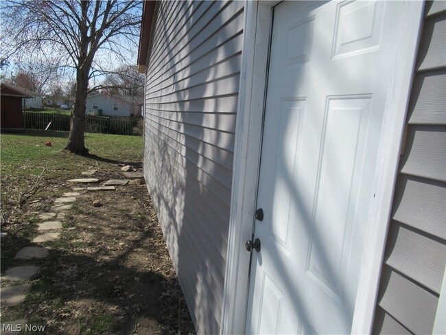 Photo - 9295 Dorothy Dr