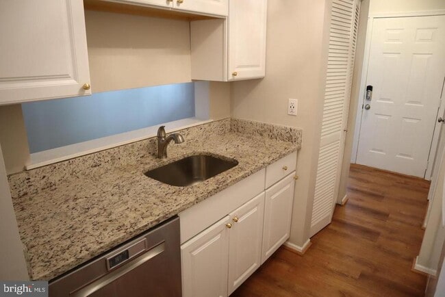 Photo - 3030 Ohara Pl