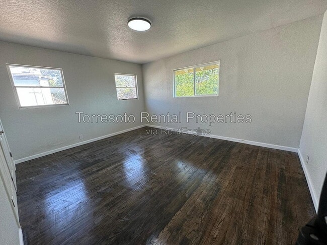 Photo - 152 Shadwell Dr Unit D