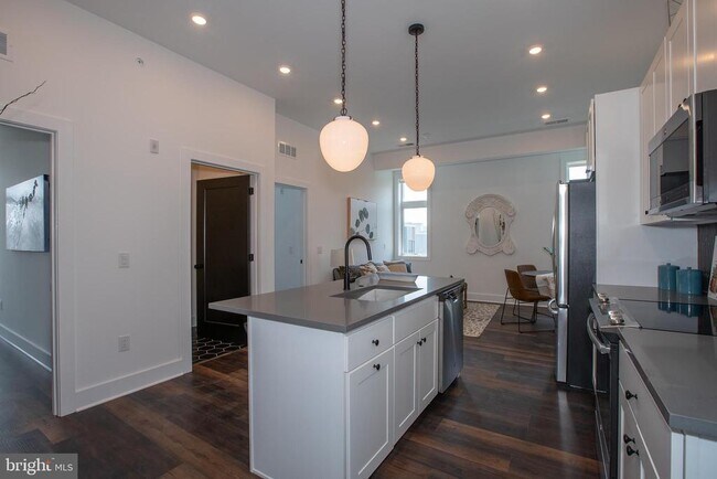 Photo - 2940 W Thompson St Apartamento Unidad 301