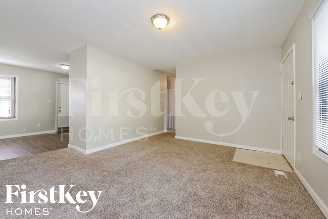 Photo - 831 N 83rd Terrace