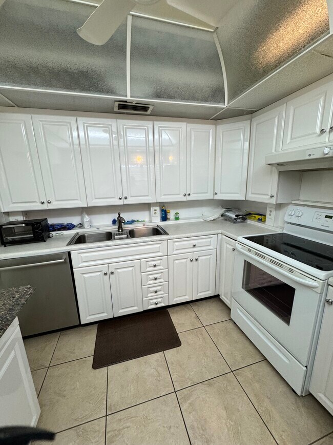 Photo - 4007 Yarmouth a Unidad 4007 Yarmouth A