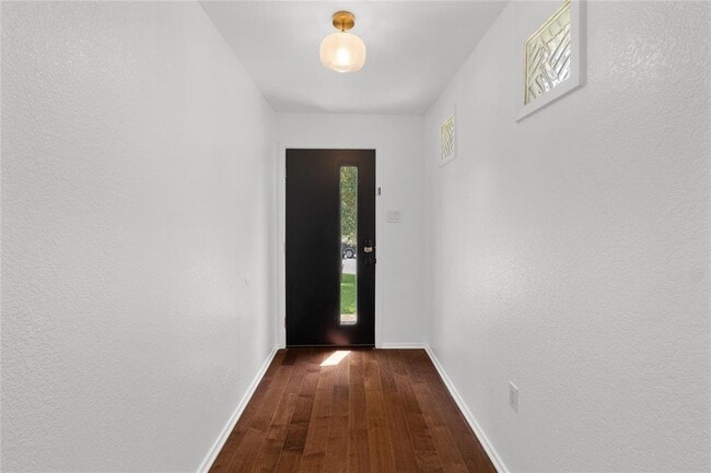 Photo - 7602 Banpass Ln