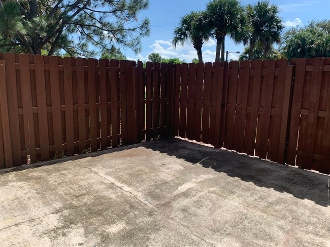 Photo - 2 Bedroom 1.5 Bath 2 Story Townhouse