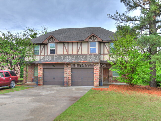 Photo - 2874 Muzzy St Townhome