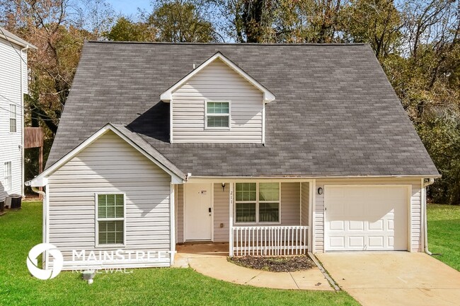 Building Photo - 211 Clydesdale Ln SE Rental