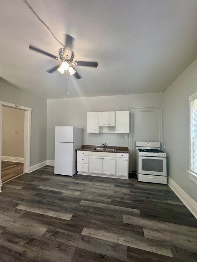 Photo - 2714 May St Unit 1