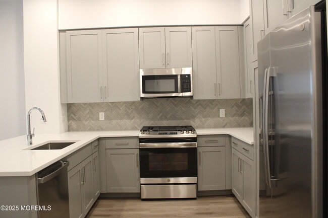 Building Photo - 2000 Schindler Dr Rental