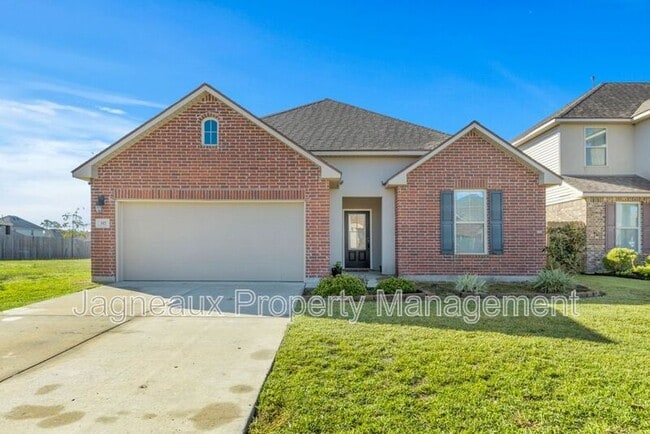317 Langley Dr