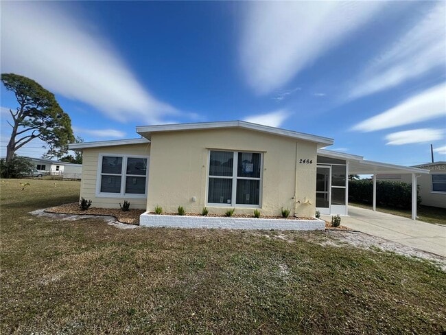 Photo - 2464 Picnic St