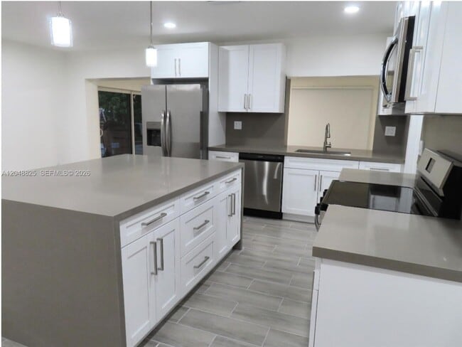 Photo - 1030 SW 96th Ave