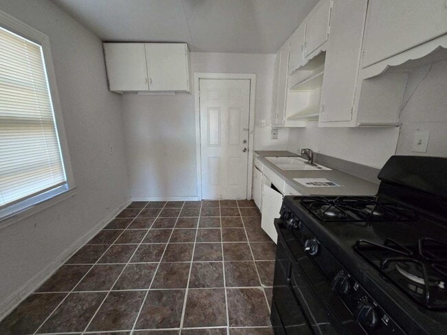 Photo - 306 N Bowyer St