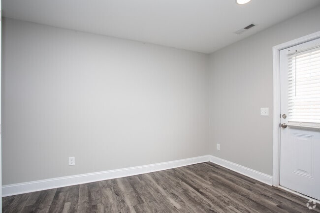 2BR, 1.5BA - 1,050SF Renovated - Breakfast Area - Caswell at Riverwalk