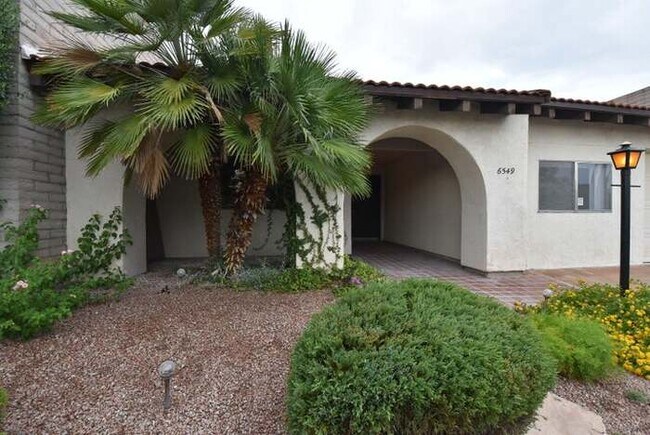 Beautiful Townhome in Dorado Country Club - Beautiful Townhome in Dorado Country Club