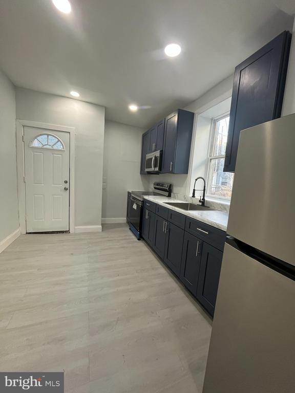 Photo - 2720 N Hemberger St