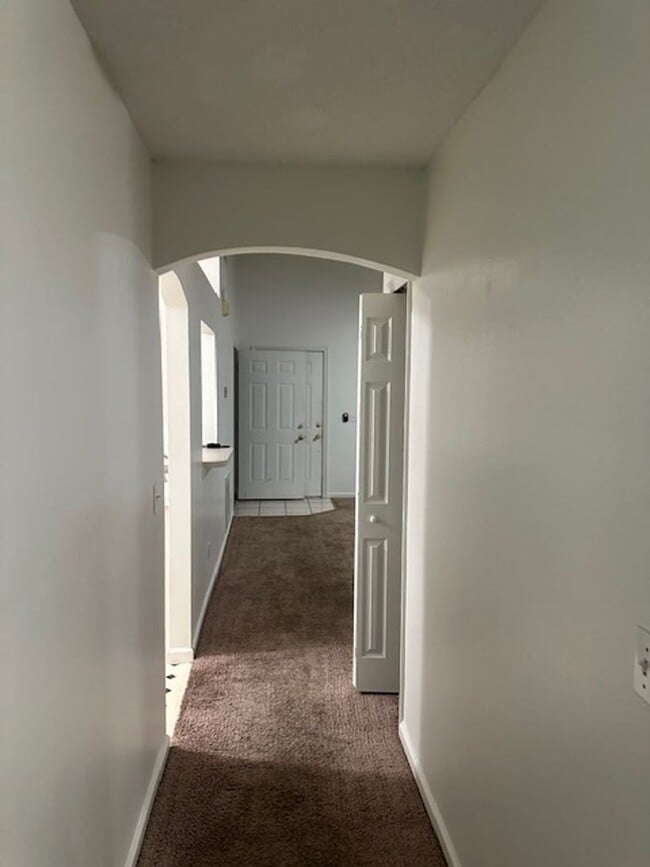 Photo - 2507 Woods Edge Cir