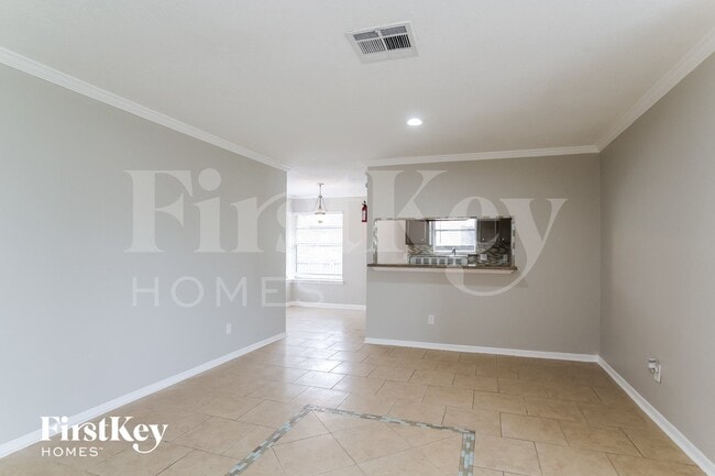 Photo - 1710 Kenwick Pl