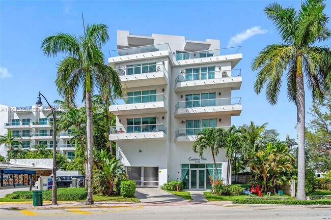Building Photo - 6362 Collins Ave Unit 405