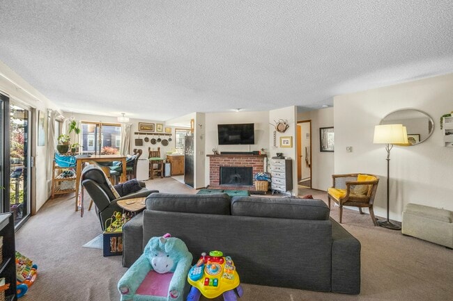 Photo - 5101 9th Ave NW Unit 1
