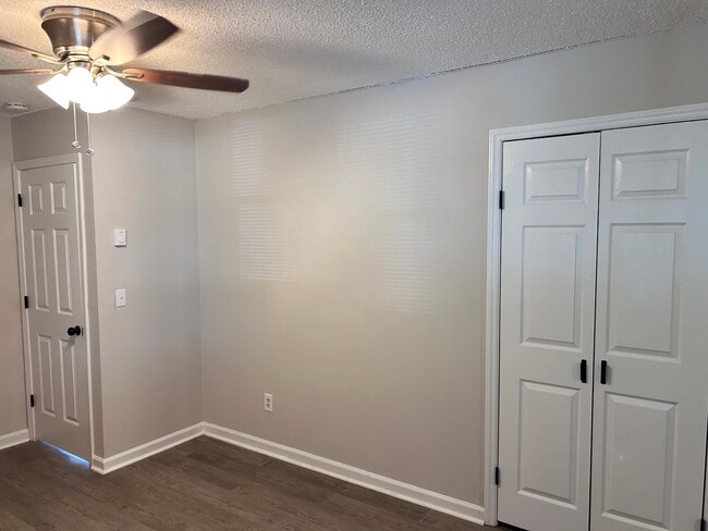 Photo - 2204 Delta Pl Unidad B