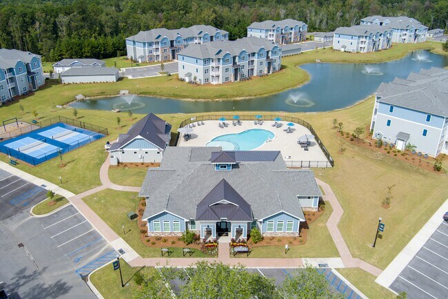 The Palms at Edgewater Apartments For Rent in Summerville, SC | ForRent.com