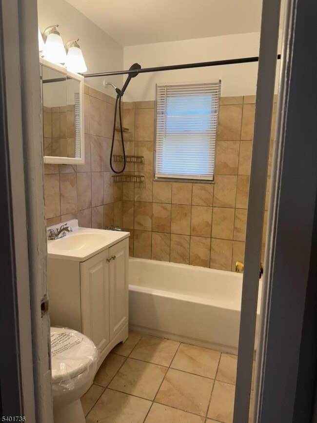 Photo - 330 Franklin Ave Unit D7