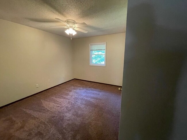 Photo - 283 Catherine Dr Unit 283