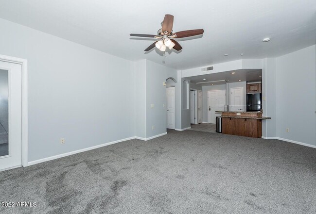 Building Photo - 14000 N 94th St Unit 2195