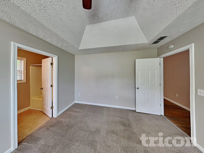 Photo - 304 Johnny Ln