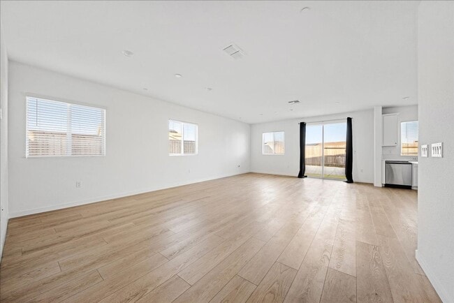 Photo - 12639 Patagonian Wy Unidad 12639 Patagonian Way #1