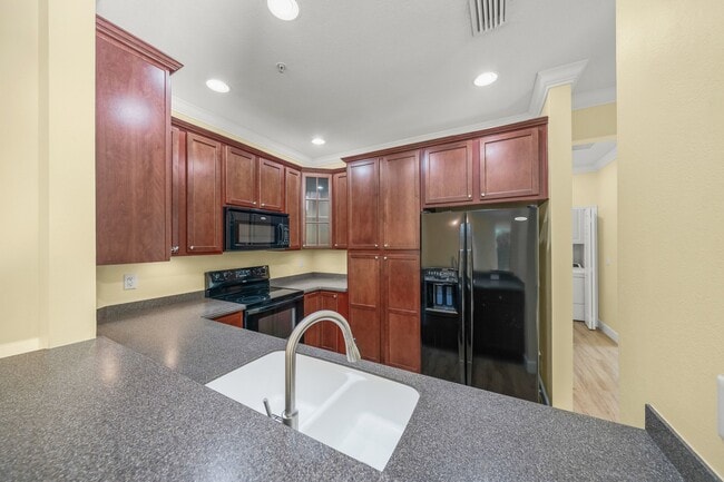 Photo - 8015 Limestone Ln