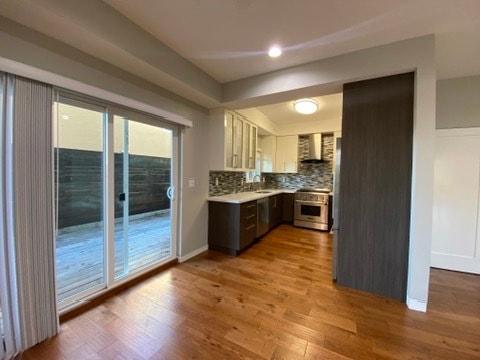 Photo - 2131 Carlmont Dr